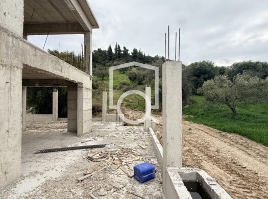 Οικιστικό Συγκρότημα Προς πώληση (Τριπόταμος)